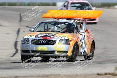 media/Sep-28-2025-24 Hours of Lemons (Sun) [[5dfe0e5f6e]]/12pm (Outside Grapevine)/
